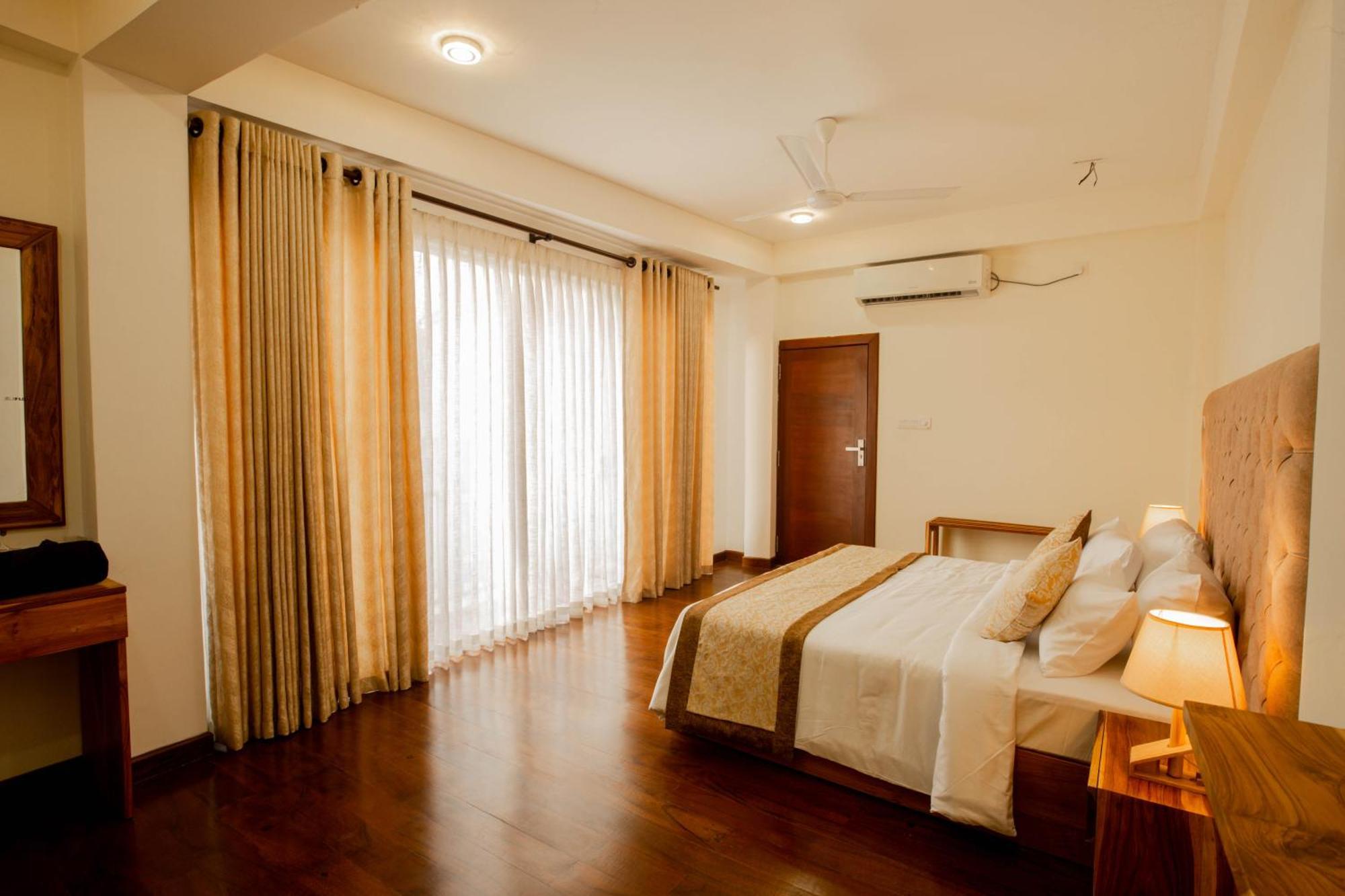 Hotel Manthra Leisure Kandy Esterno foto