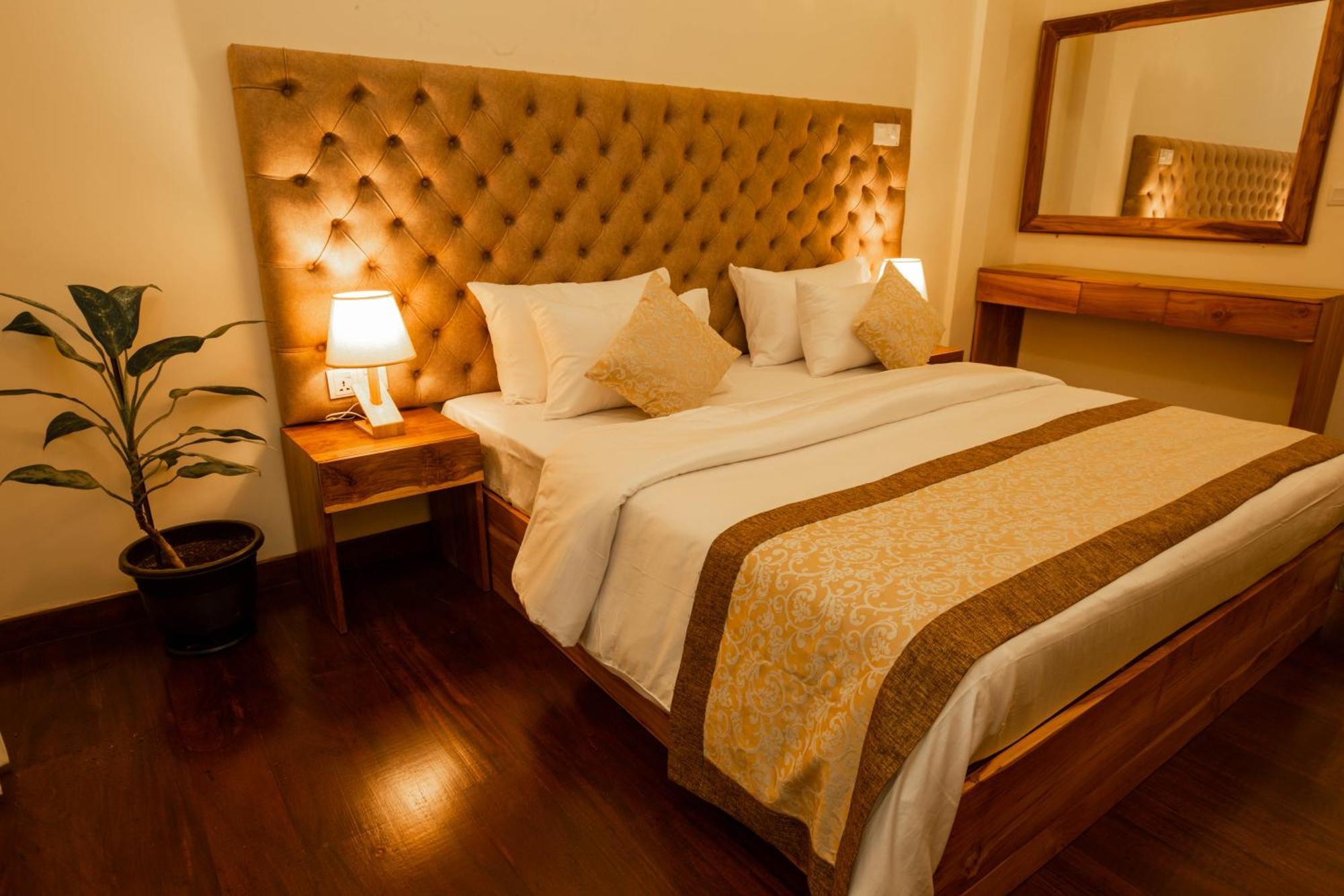 Hotel Manthra Leisure Kandy Esterno foto