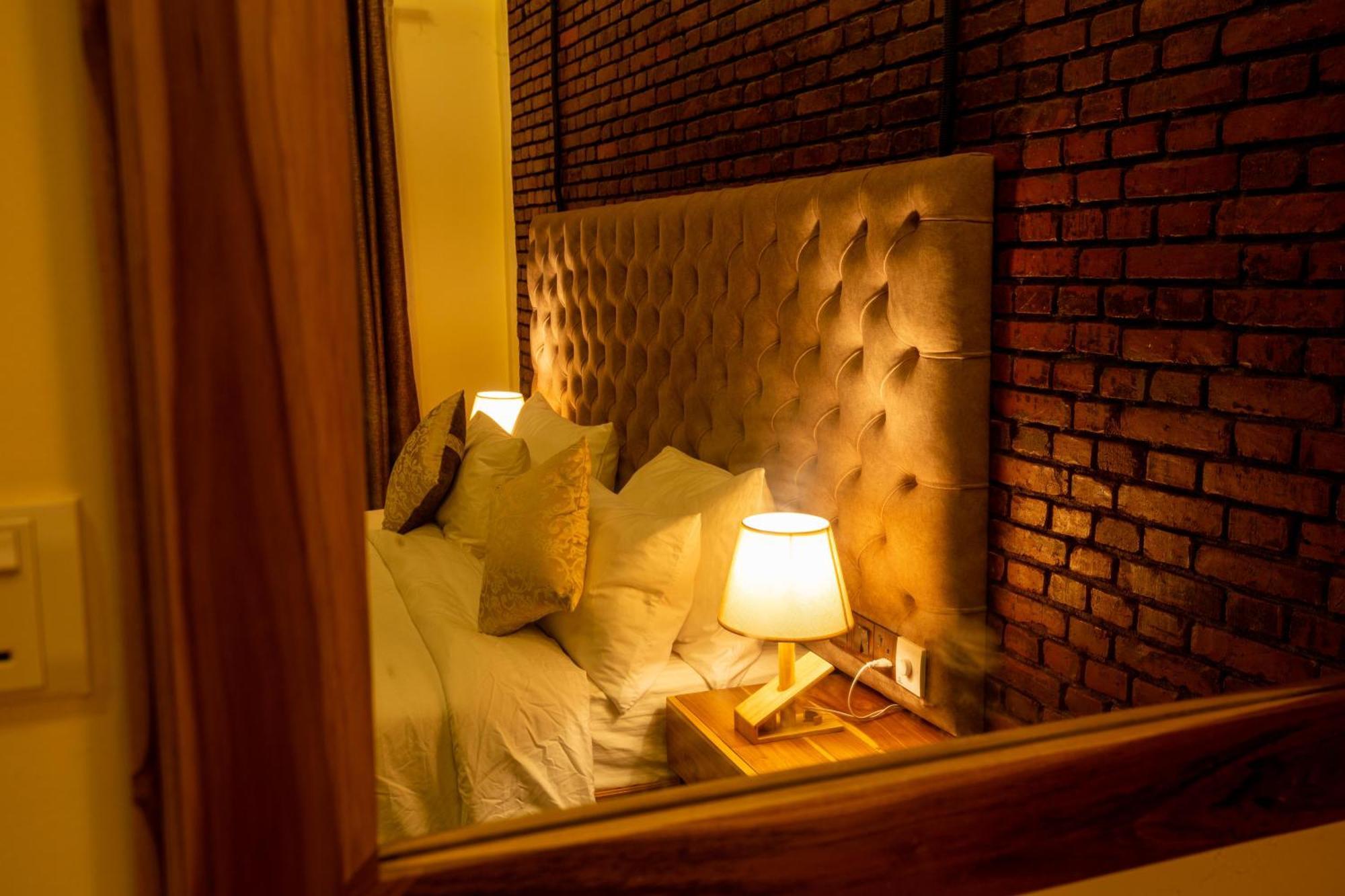 Hotel Manthra Leisure Kandy Esterno foto